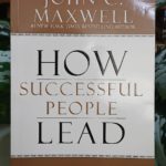 HOW SUCCESSFUL PEOPLE LEAD